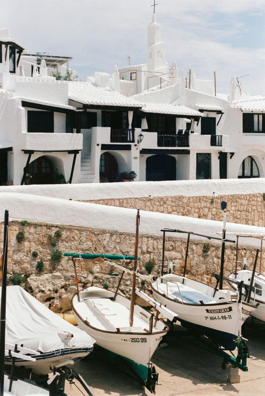 Descubre los alrededores de Menorca desde el Hotel Bahía